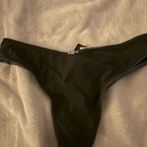 Skims Black  Lace Trim Thong
